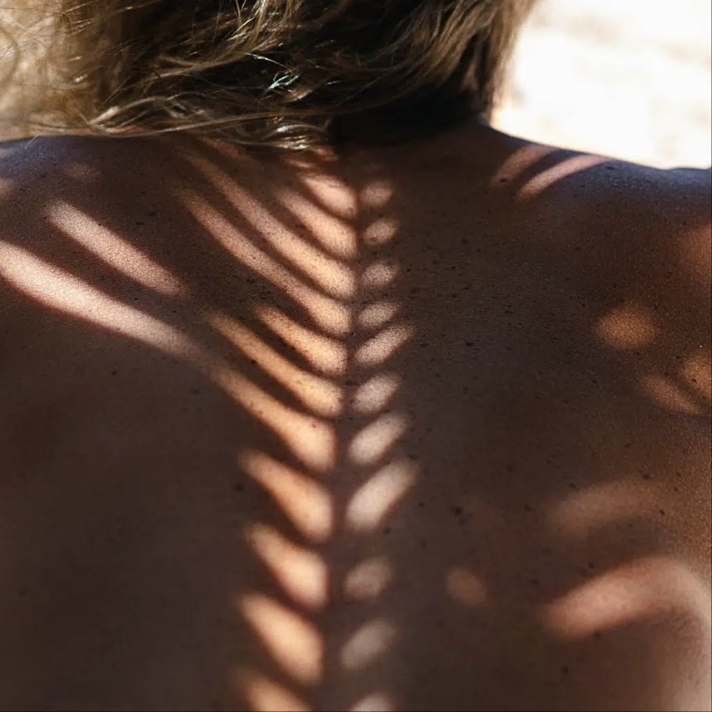 Custom-spray-tans-at-ella-esthetics-in-alexandria-va